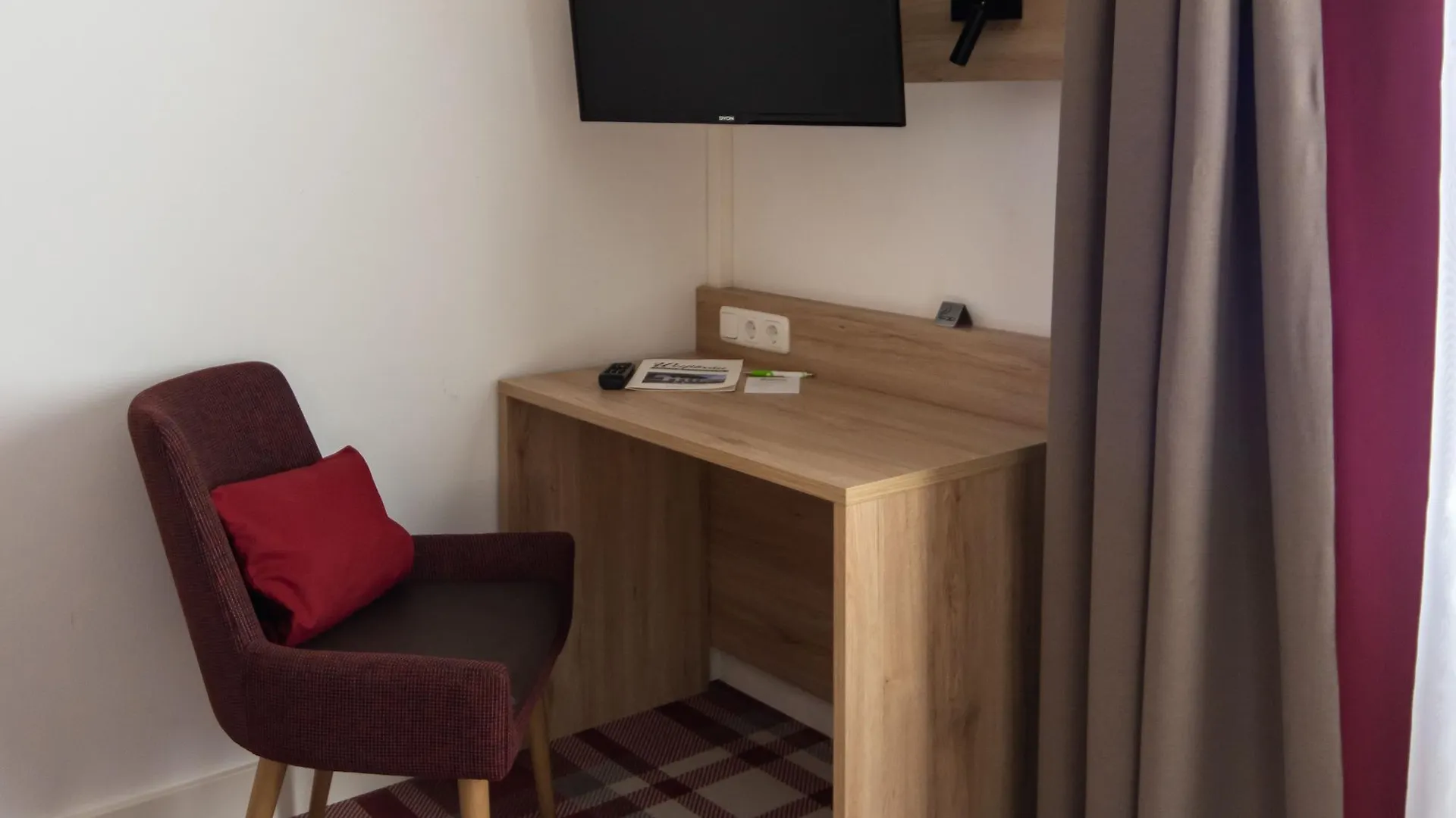 Hotel Weissbraeu Oberhaching